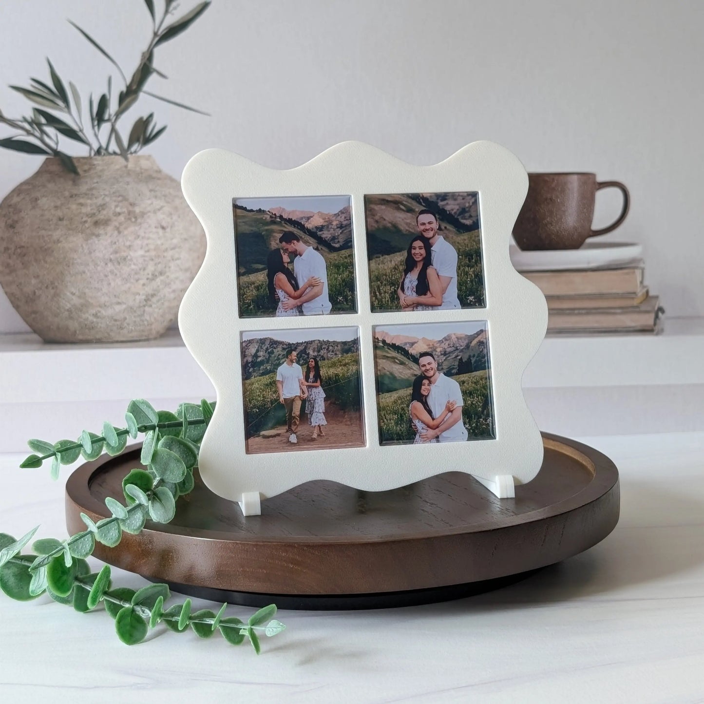 Wavy Frame